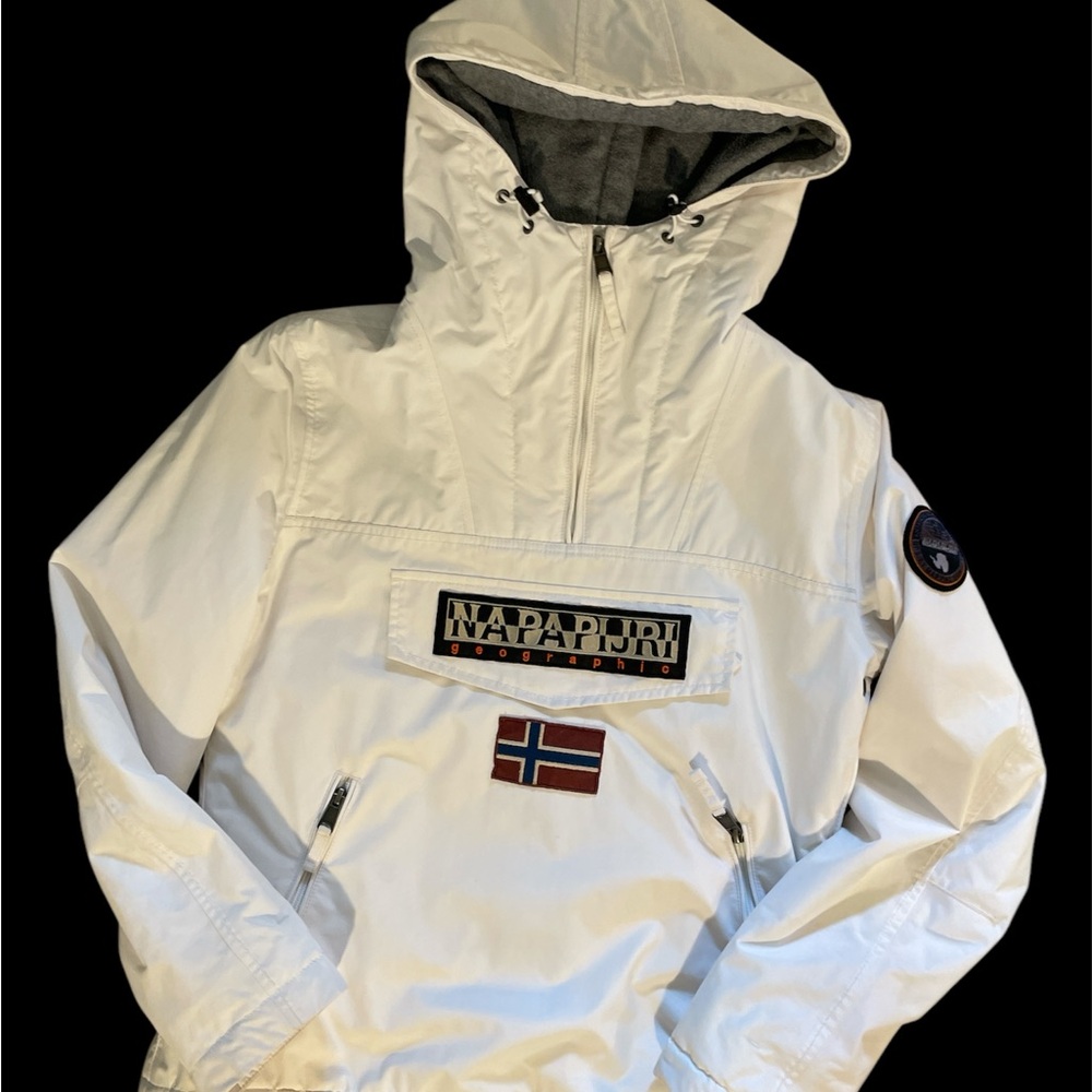 NAPAPIJRI White Hooded ANORAK Jacket; insulated; size M; white